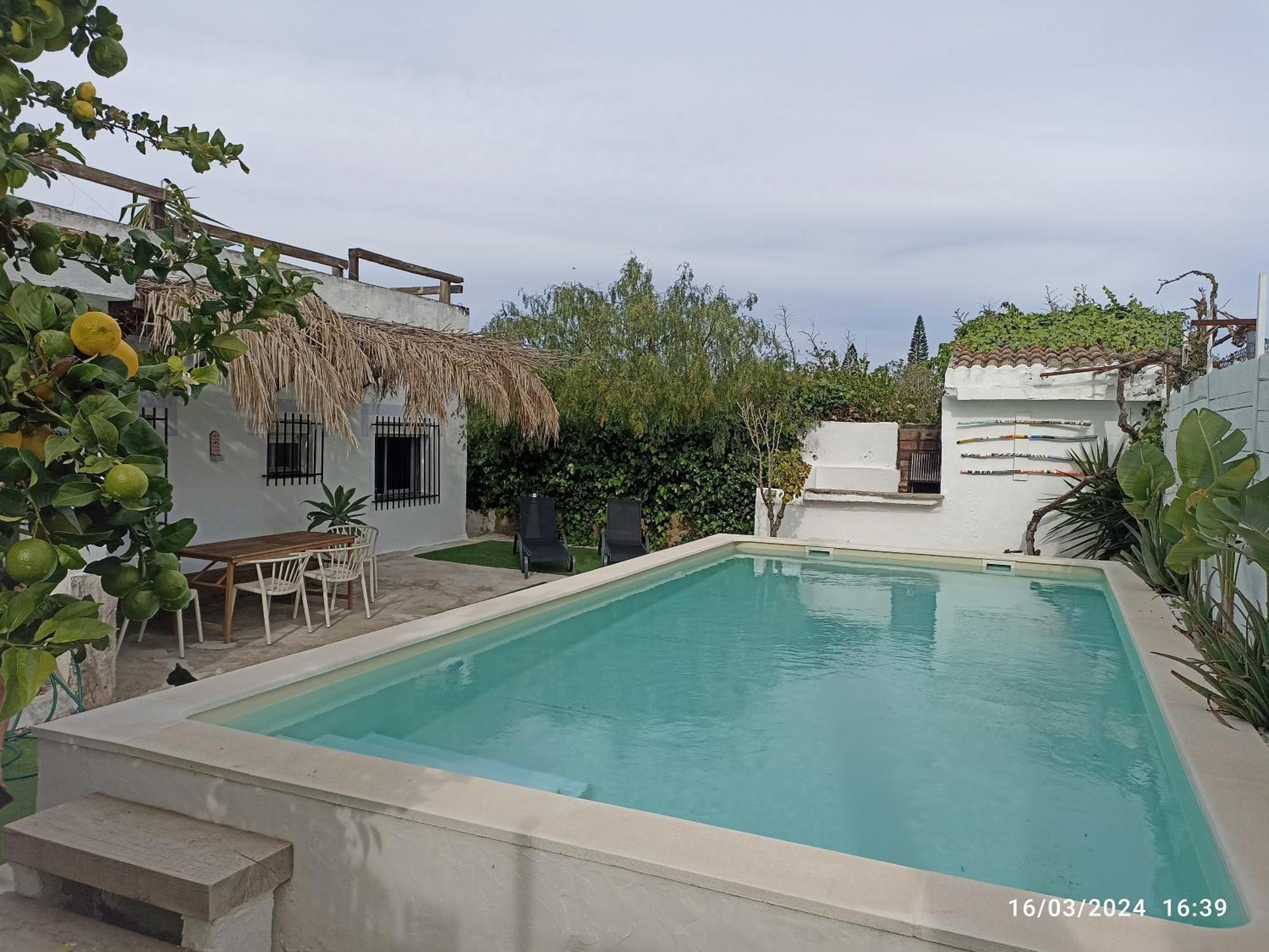 チクラナ・デ・ラ・フロンテーラ Casa, Piscina, Jacuzzi, Garaje, Barbacoa.ヴィラ エクステリア 写真