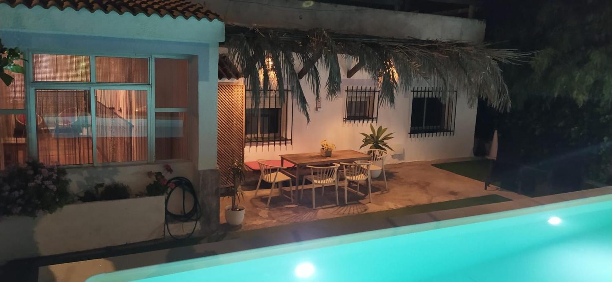 チクラナ・デ・ラ・フロンテーラ Casa, Piscina, Jacuzzi, Garaje, Barbacoa.ヴィラ エクステリア 写真