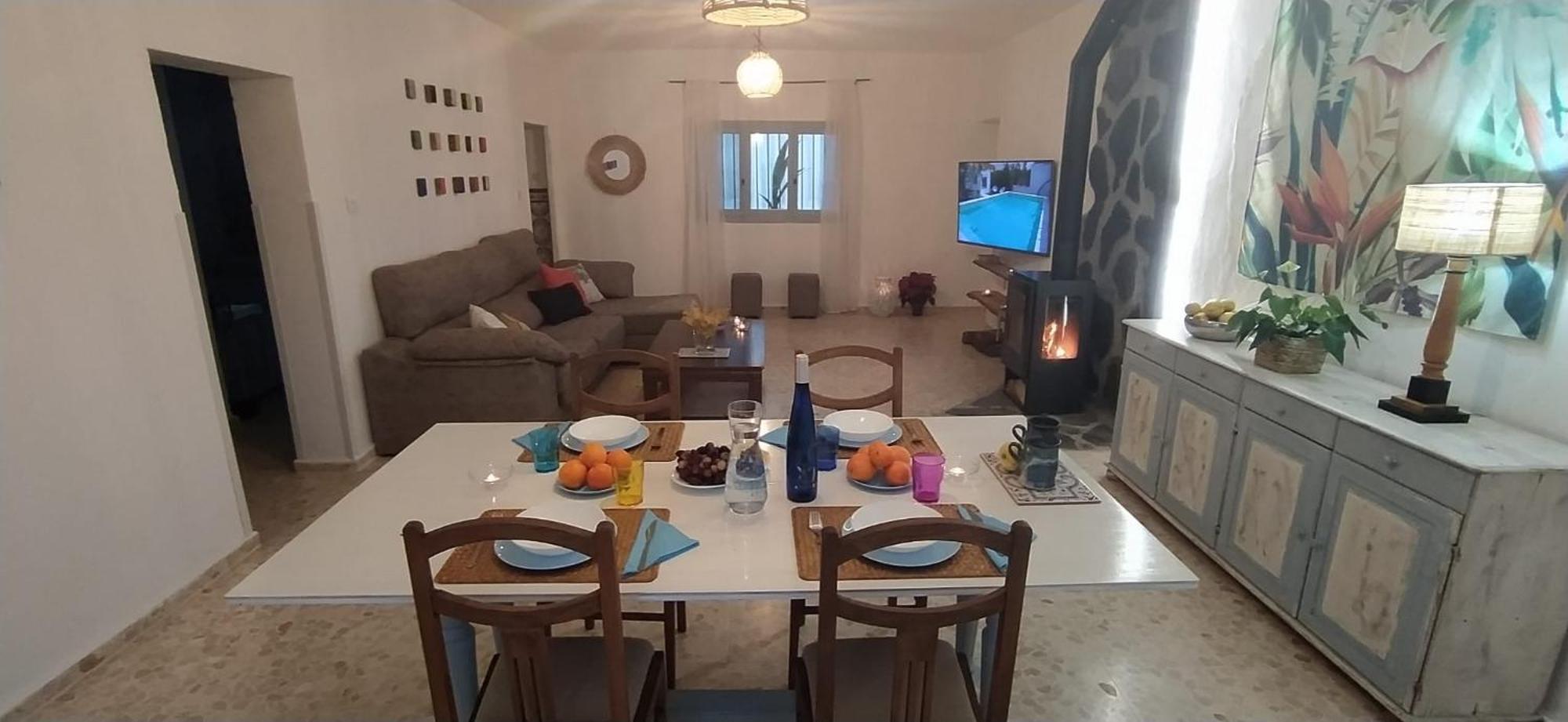 チクラナ・デ・ラ・フロンテーラ Casa, Piscina, Jacuzzi, Garaje, Barbacoa.ヴィラ エクステリア 写真